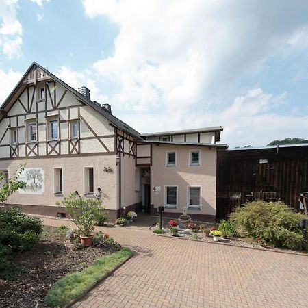 Ferienwohnung Ripa Erzgebirge In Schwarzenberg シュヴァルツェンベルク エクステリア 写真