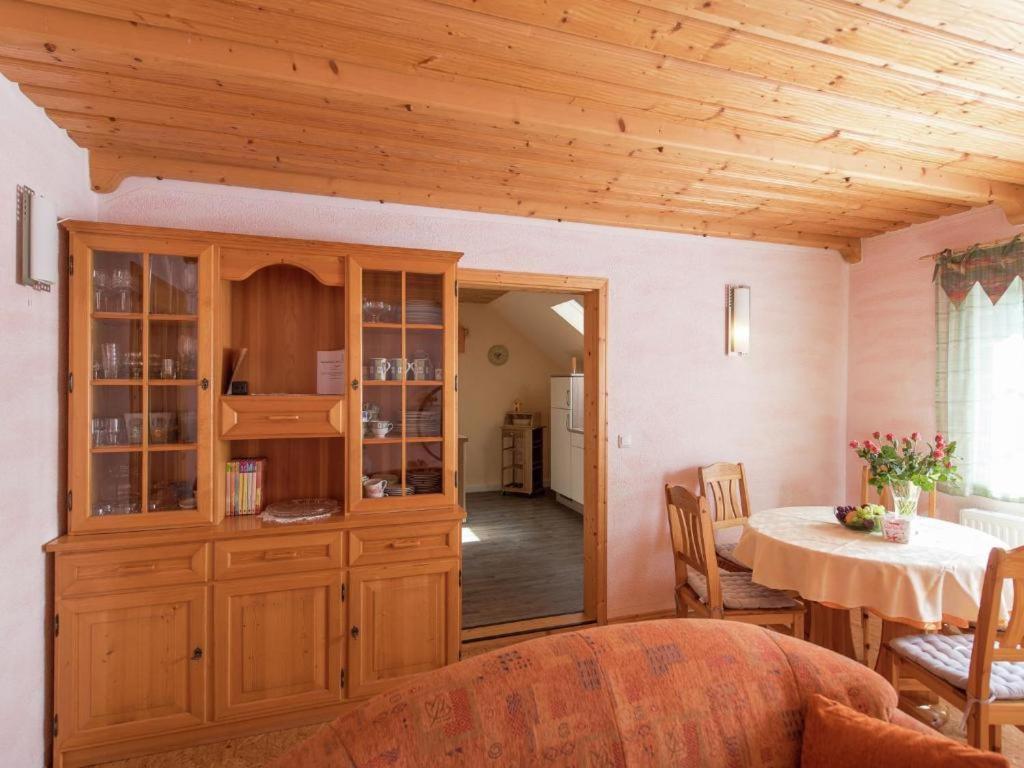 Ferienwohnung Ripa Erzgebirge In Schwarzenberg シュヴァルツェンベルク エクステリア 写真