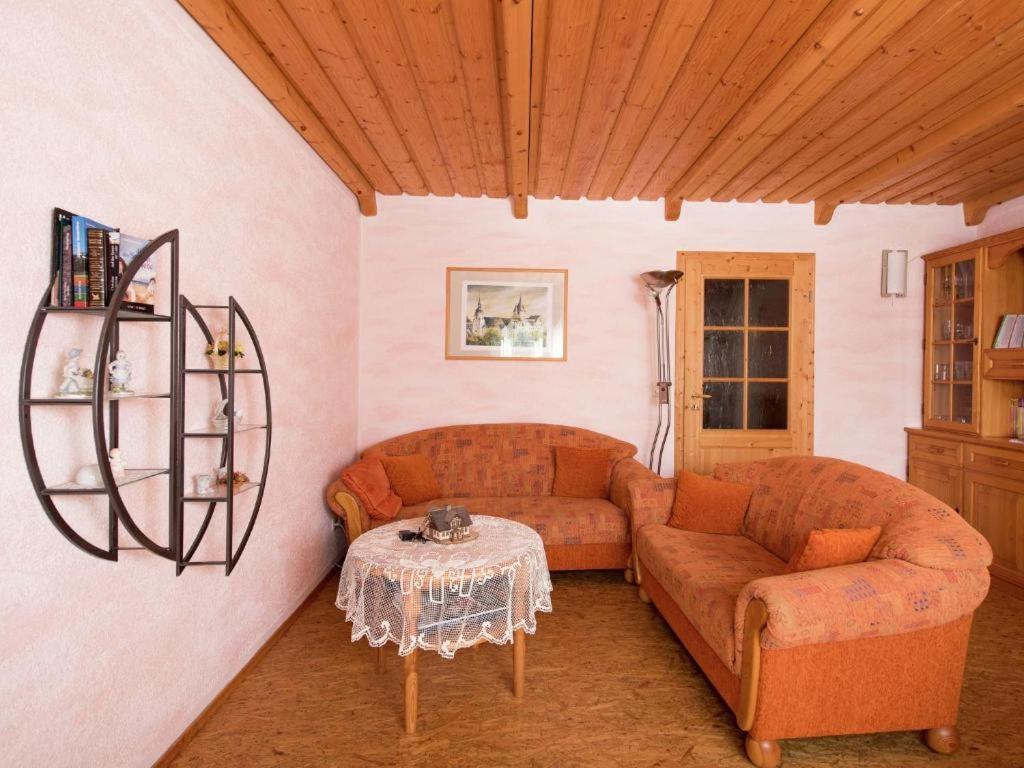 Ferienwohnung Ripa Erzgebirge In Schwarzenberg シュヴァルツェンベルク エクステリア 写真