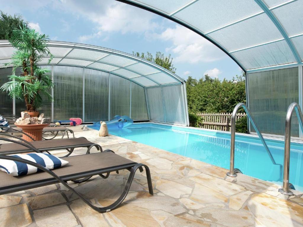 Ferienwohnung Ripa Erzgebirge In Schwarzenberg シュヴァルツェンベルク エクステリア 写真